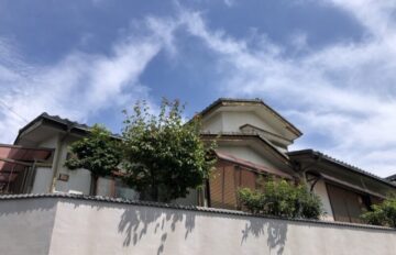 春日井市東山町にある一戸建て(売地可)